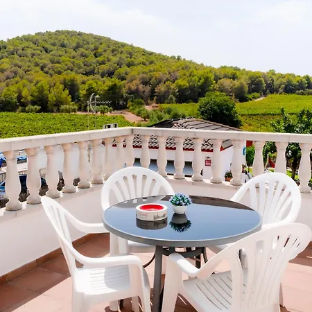 Wendy Vil·la Bellvei del Penedes